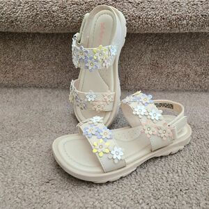 Self-Esteem floral detail, open-toe, strappy sandals Size 11. NWOT
